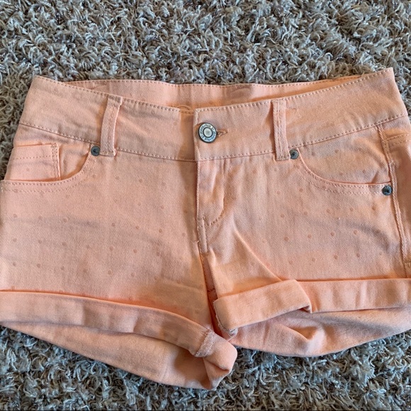 Rue21 Pants - Cuffed Shorts - never worn & perfect for summer! Rue21 Pants - Cuffed Shorts - never worn & perfect for summer!